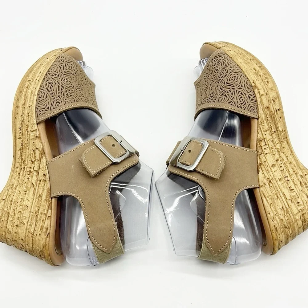 Spring Step MITU Wedge Sandals EU 36 Women's 5.5-6 Beige Perforated Leather‎